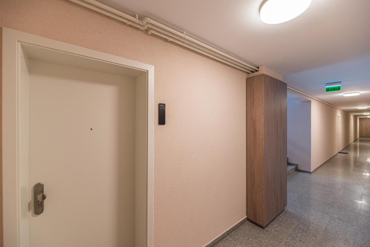 Rentforcomfort Apartment Ella 2 براشوف المظهر الخارجي الصورة