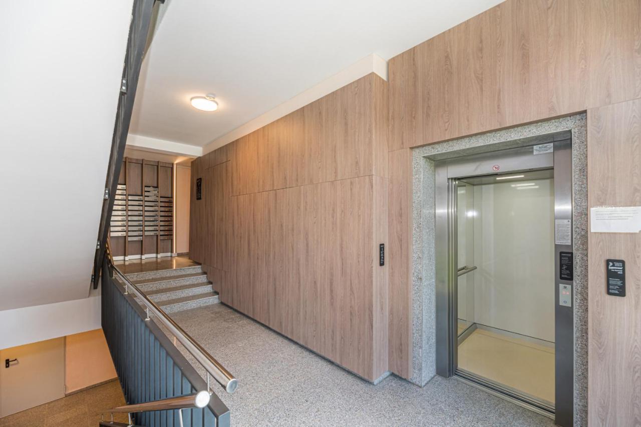 Rentforcomfort Apartment Ella 2 براشوف المظهر الخارجي الصورة